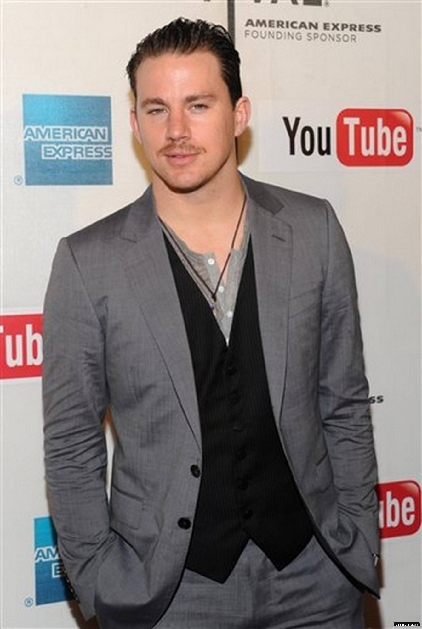 054.jpg