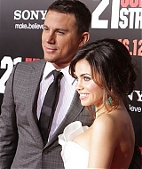 Filename=239.jpg
Filesize=1506KiB
Dimensions=1333x2000
Date added=Jul 27, 2020 239.jpg
