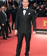 182.jpg